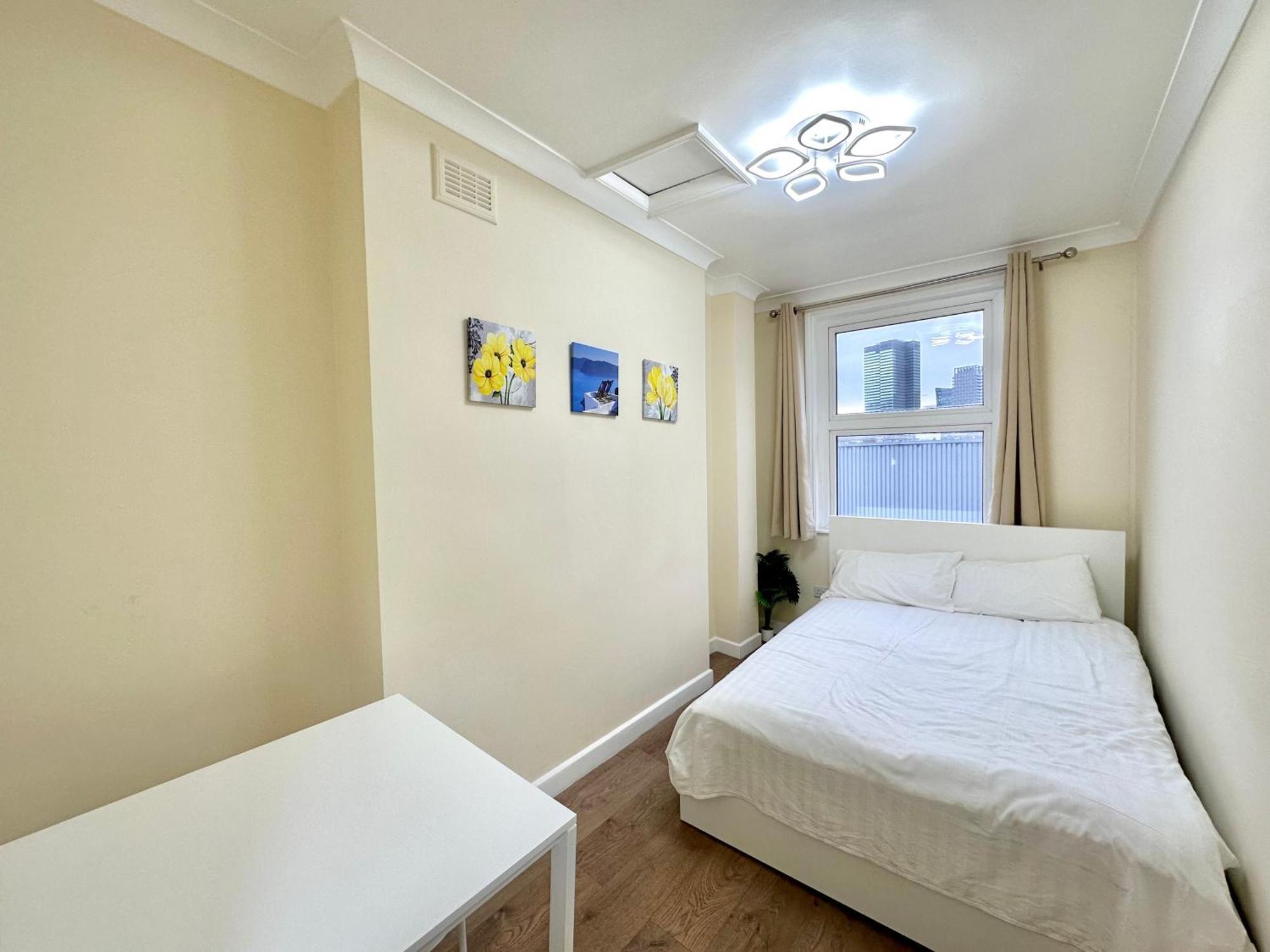 The Euston Guest House-64 Лондон Екстериор снимка